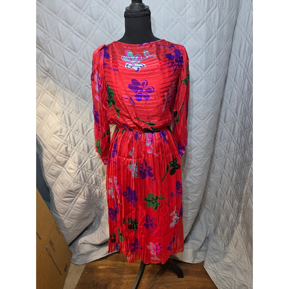 Vintage Gentillesse Red Floral Midi Dress 80s ILGWU Petite 4 Red Stripe Slip Set